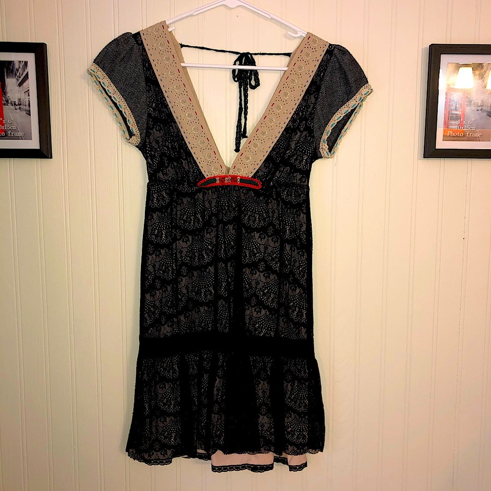 Short little black dress! Free People size 6